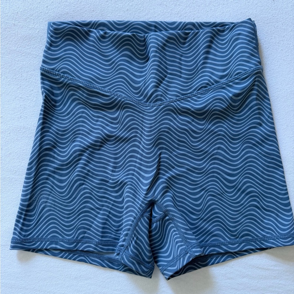 Vitality Cloud Biker Shorts